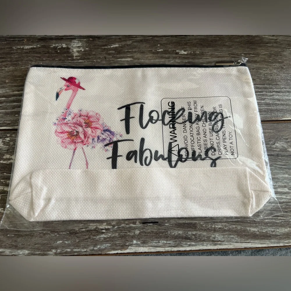 Flocking Fabulous Flamingo Zippered Cosmetic‎ Bag Pouch New In Package Travel